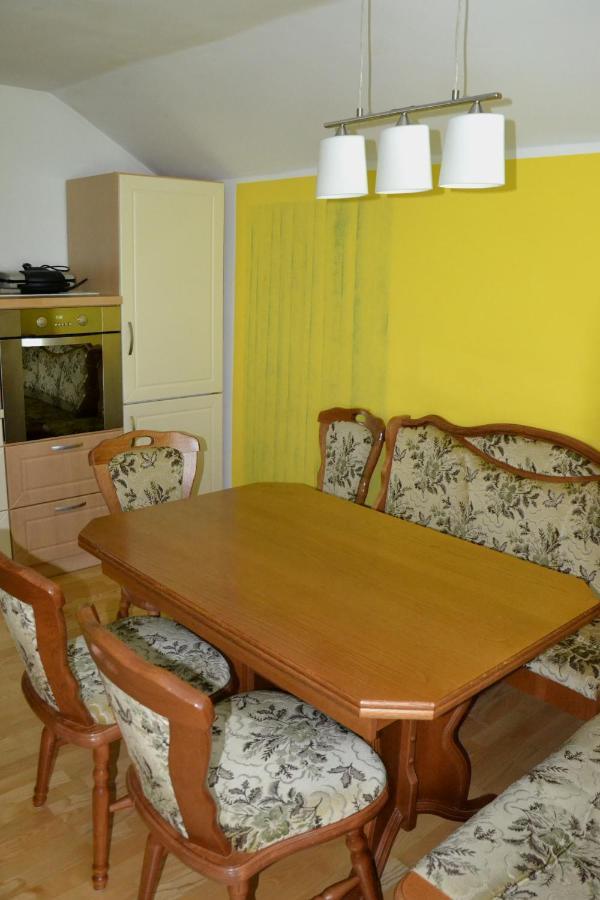 Apartma Ob Potoku Luče Eksteriør bilde