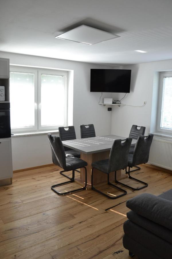 Apartma Ob Potoku Luče Eksteriør bilde
